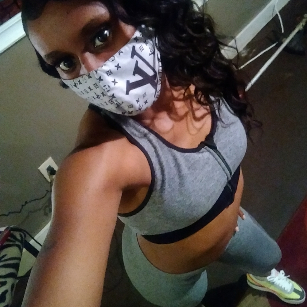 CLOTHES.CASH APP#DAHITGIRL